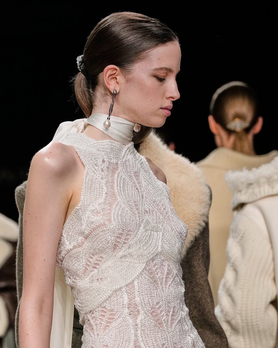 Looks from the <a href="/ermannoscervino/">Ermanno Scervino</a> F/W 25-26 Fashion Show during #MFW 
See the full show on milanofashionweek.cameramoda.it 

Photo credits: Launchmetrics