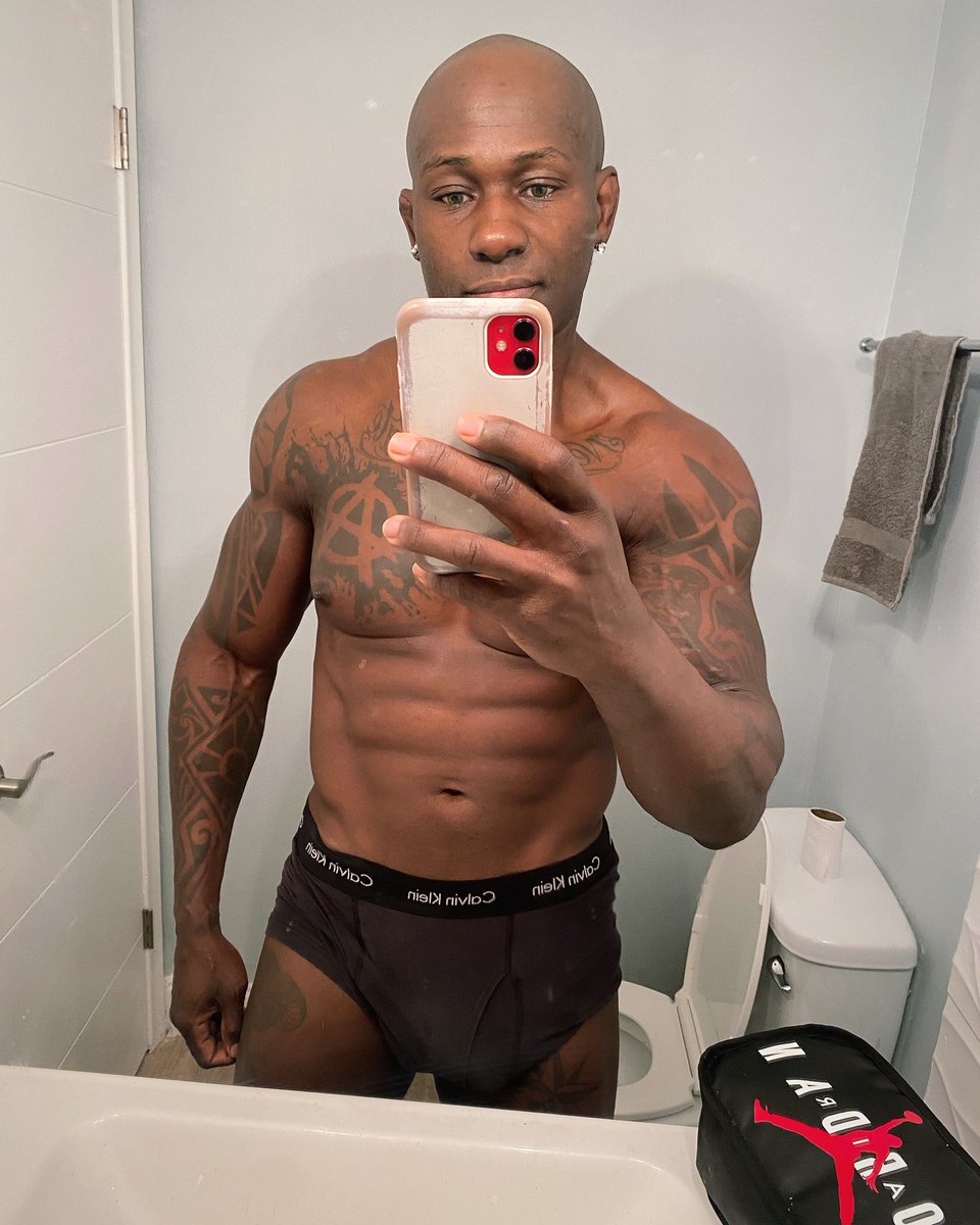 Good morning from Miami with love. Getting ready for my big scene today with ELEGANT ANGEL shot by the prestigious and uber talented Jonathan Jordan with my gorgeous costar MISS RAQUEL <a href="/Mr_jordan_3x/">Jonathan Jordan aka Pussy Bandit</a> <a href="/MissRaquel4X/">Miss Raquel</a> <a href="/ElegantAngelxxx/">Elegant Angel</a>