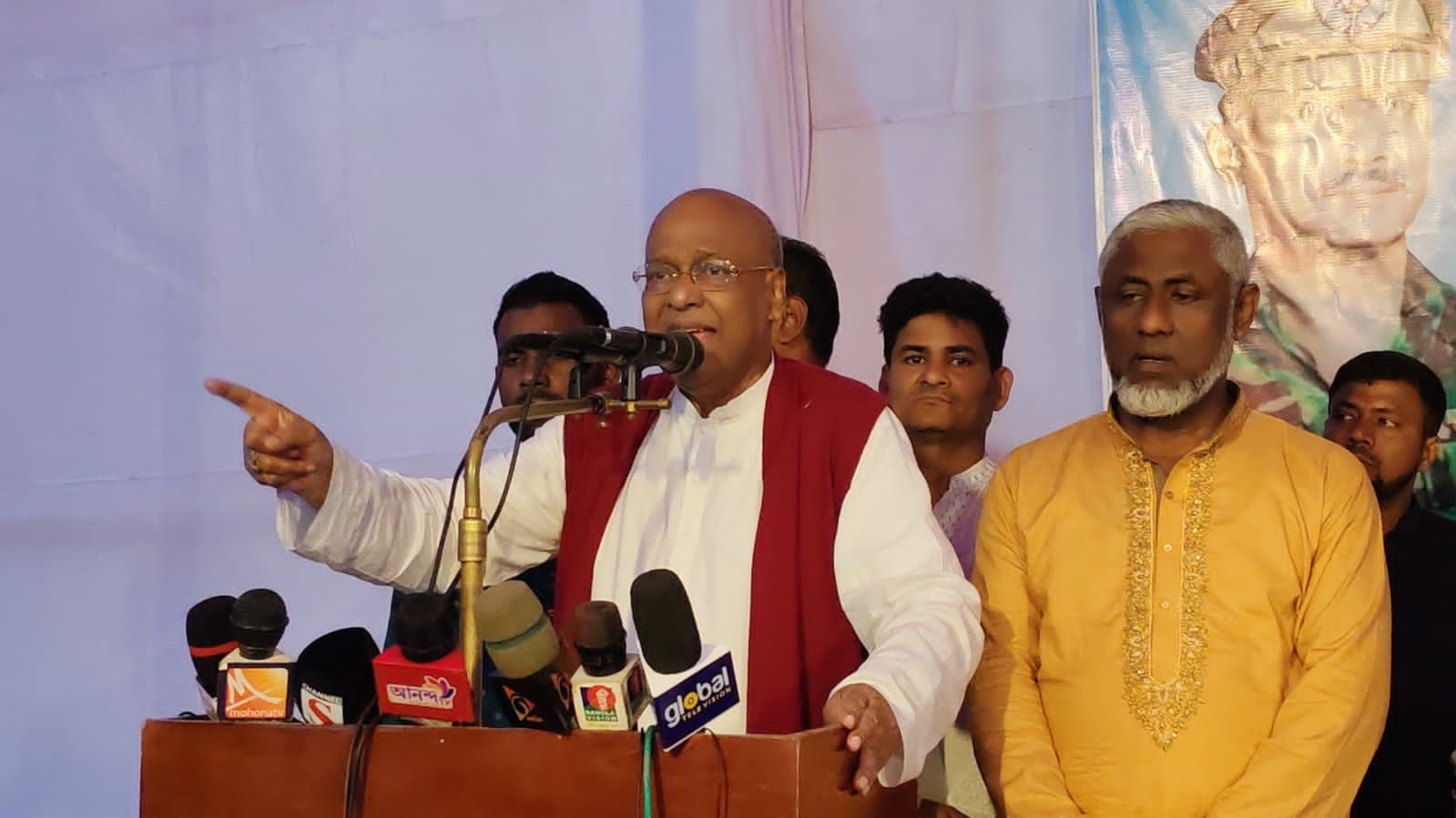 জনগণ চায় দ্রুত নির্বাচন ভোটের অধিকার: জহিরুল হক শাহাজাদা