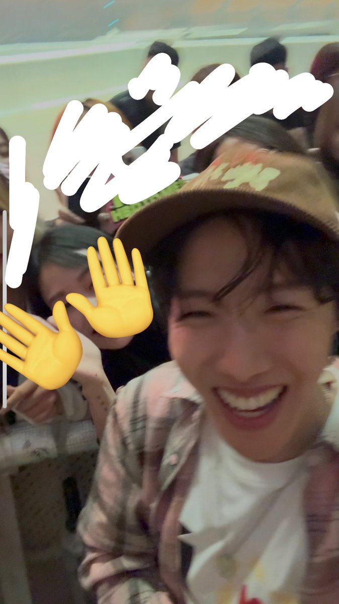 ไม่ได้เล่นแอคนี้นานมาก แต่ขอมาลงเก็บไว้ 
ดีใจแบบไม่รู้จะดีใจยังไงแล้ว ฟินมากก คุ้มอะติ่งมา10กว่าปี 0บาท 😭😭😭😭😭😭😭😭😭😭😭😭