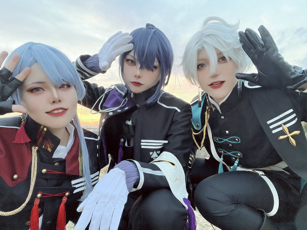 Twi__vv's tweet image. ⚠︎🌈🕒Cosplay / 🎻🛵
今日は三🌸の樂衣装でアコスタ松戸いました~!!
🔺3人揃ってこの衣装着れたの本当に最高すぎたし、めちゃ楽しかった😭🫶🏻💕
#アコスタ松戸 #弦装画
