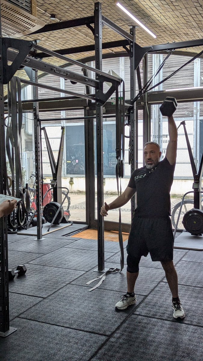Sharing a bright spot from today:
9 months ago I started my #crossfit journey because I simply had to start moving more.
Today I participated in my first #crossfitopen2025 (day 1) and so far I'm really happy with my result 😊
Stay active!