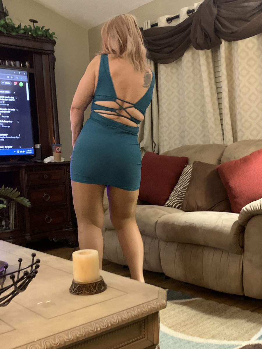 USASwingers's tweet photo. Looking for some Saturday night fun tonight!  Any couples/single ladies interested?  #swingers #BiFemale #Couples https://t.co/LIyWjex3jV