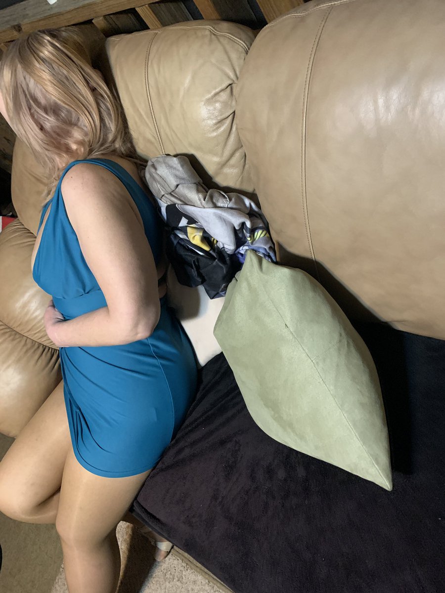 USASwingers's tweet photo. Looking for some Saturday night fun tonight!  Any couples/single ladies interested?  #swingers #BiFemale #Couples https://t.co/LIyWjex3jV