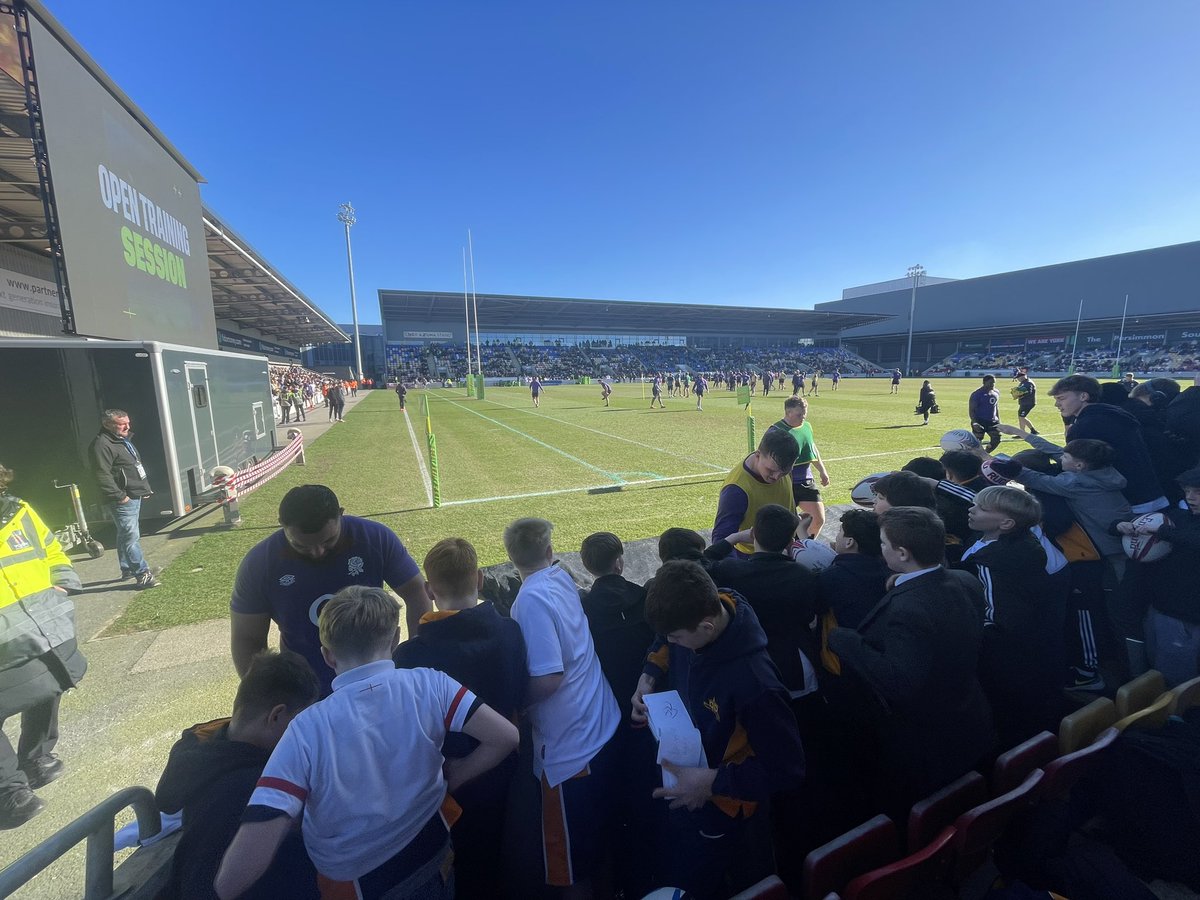 On Friday, some of our most dedicated Rugby players travelled to York to watch <a href="/EnglandRugby/">England Rugby</a> train and even got to meet some of the stars for autographs and photos afterwards!