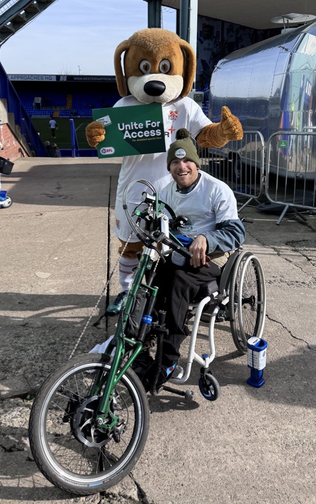 EllisPalmer94's tweet image. Annual @DisabledRovers bucket collection as part of @TranmereRovers’ @lpftweets #UniteForAccess efforts!

Thank you very much to everyone who donated to @DisabledRovers on their way in - every penny will go towards supporting disabled Tranmere fans and those who come with them!