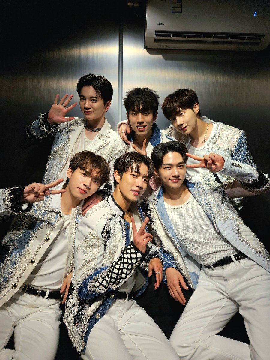 PHOTO] 20250301 @ 2024 - 2025 INFINITE 15TH ANNIVERSARY CONCERT