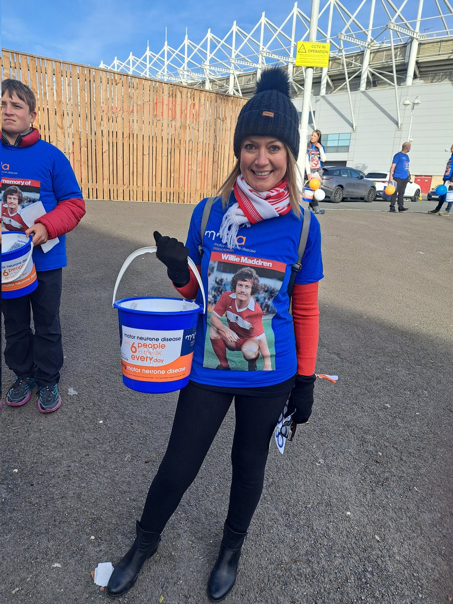 Please give generously Boro fans <a href="/lucypittawayart/">Lucy Pittaway</a> collecting today for <a href="/mndassoc/">MND Association</a>