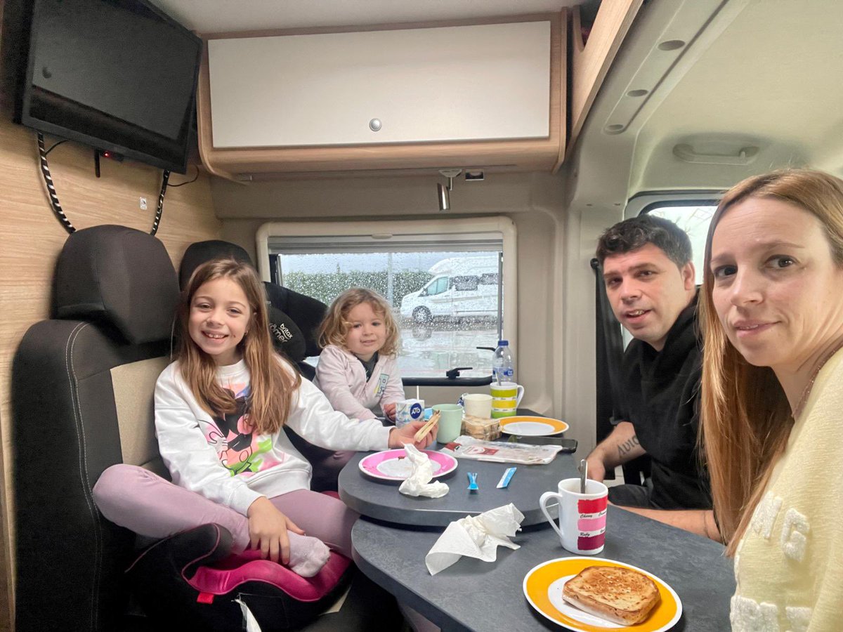 ÈrikMuncunill tweet media