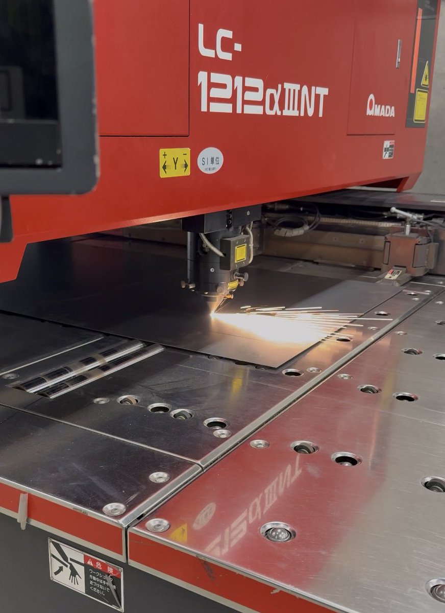 フライス、旋盤、レーザー
毎日加工できて楽しい！
主は圧倒的加工初心者なので
修行中です
#学生フォーミュラ
#機械加工