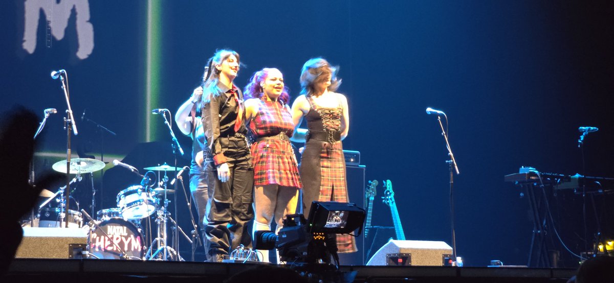 <a href="/cherymofficial/">CHERYM</a> YES YOU DID. 🥲