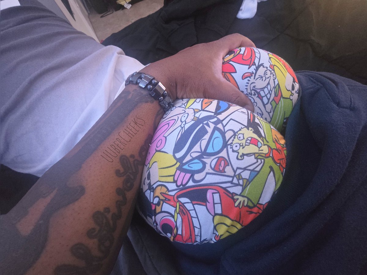 Ubercheeks's tweet photo. Grab my ass while I'm playing fortnight https://t.co/agTe7dTCgF