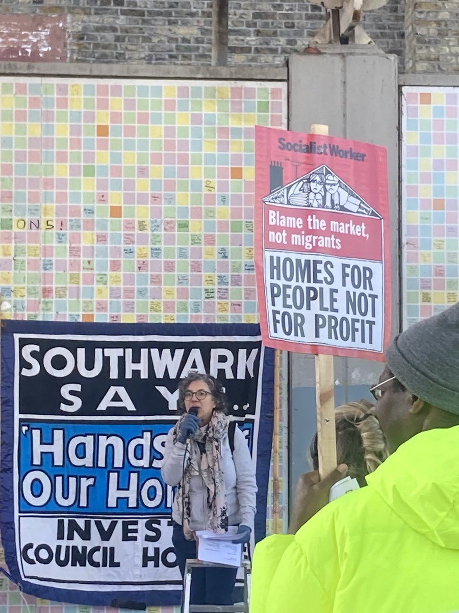 KCK61893847's tweet photo. Hundreds gathered in Peckham to protest the ‘regeneration’ projects threatening affordable housing and pushing out local people #shapecoalition
@ShapeCoalition1 @ACAPeckham @hfltenants https://t.co/Qy9c2DWuBs