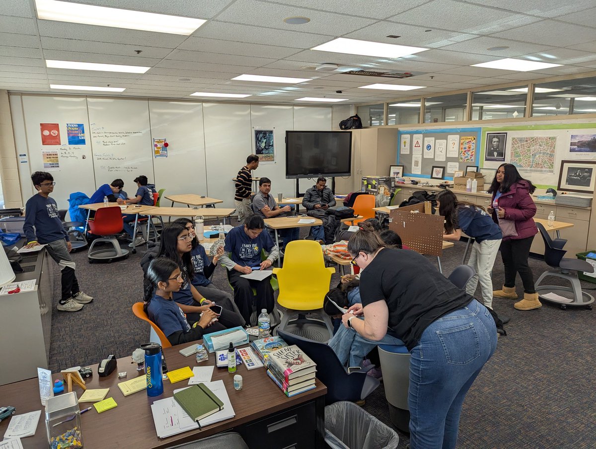FranseeTech's tweet image. Final preparations underway for the 2025 Oakland County Regional Science Olympiad at Detroit County Day!  Good luck Centennial!