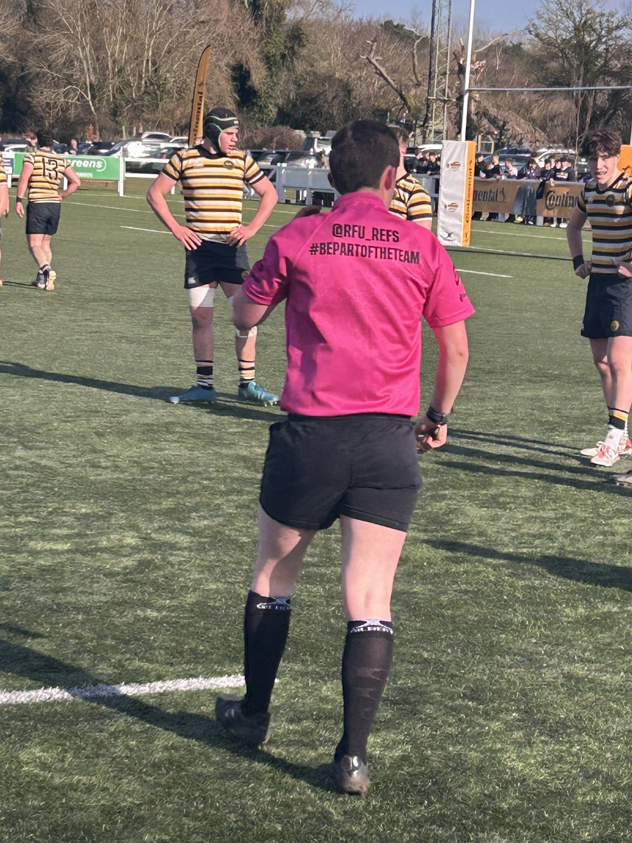 England Rugby Schools (@engrugbyschools) on Twitter photo Whilst we have a small break in play, a massive shout out to our referees. No referee - no game! Been great today.
Interested in picking up a whistle? Check out <a href="/RFU_Refs/">England Rugby Match Officials</a>.
#bepartoftheteam #SchoolsCup <a href="/ContiTyres/">Conti Bike Tyres</a> Whilst we have a small break in play, a massive shout out to our referees. No referee - no game! Been great today.
Interested in picking up a whistle? Check out <a href="/RFU_Refs/">England Rugby Match Officials</a>.
#bepartoftheteam #SchoolsCup <a href="/ContiTyres/">Conti Bike Tyres</a>