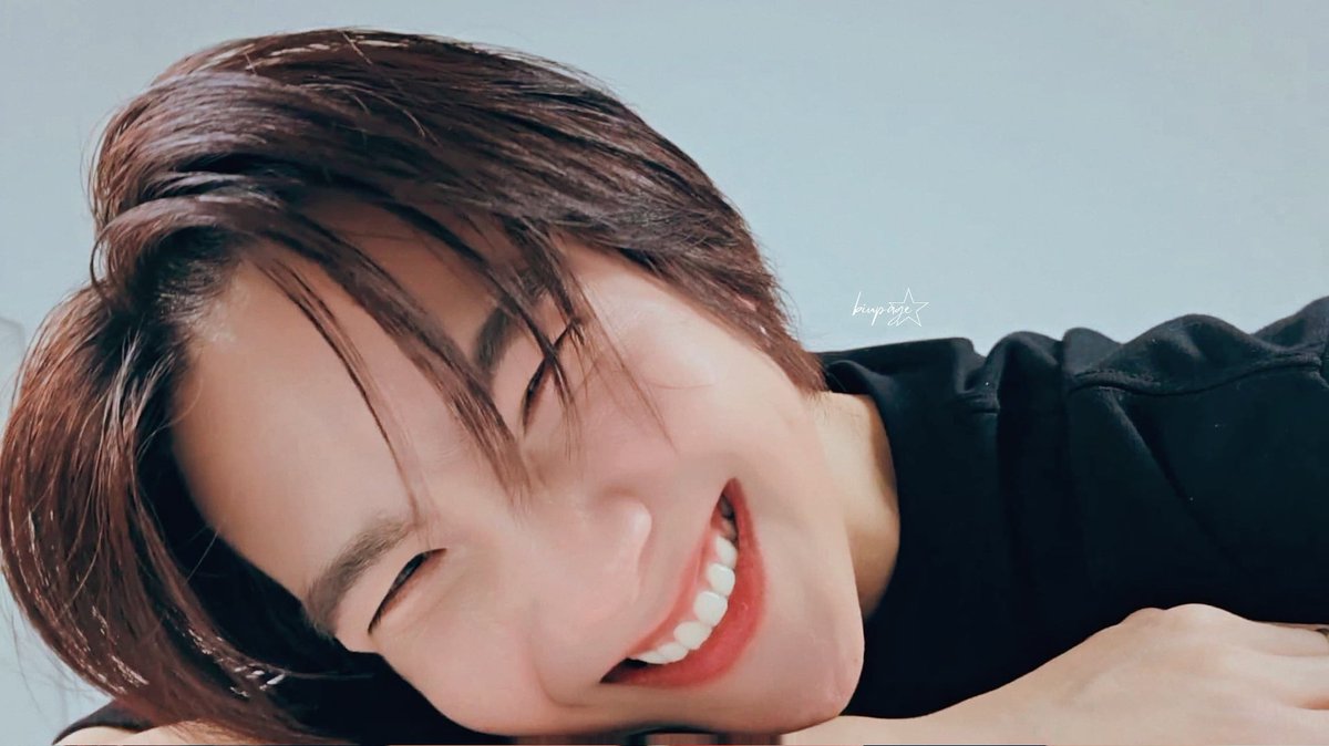 Cuteness 100% 🥹💙💙💙

#BuildJakapan #Beyourluve <a href="/JakeB4rever/">BIU.</a>