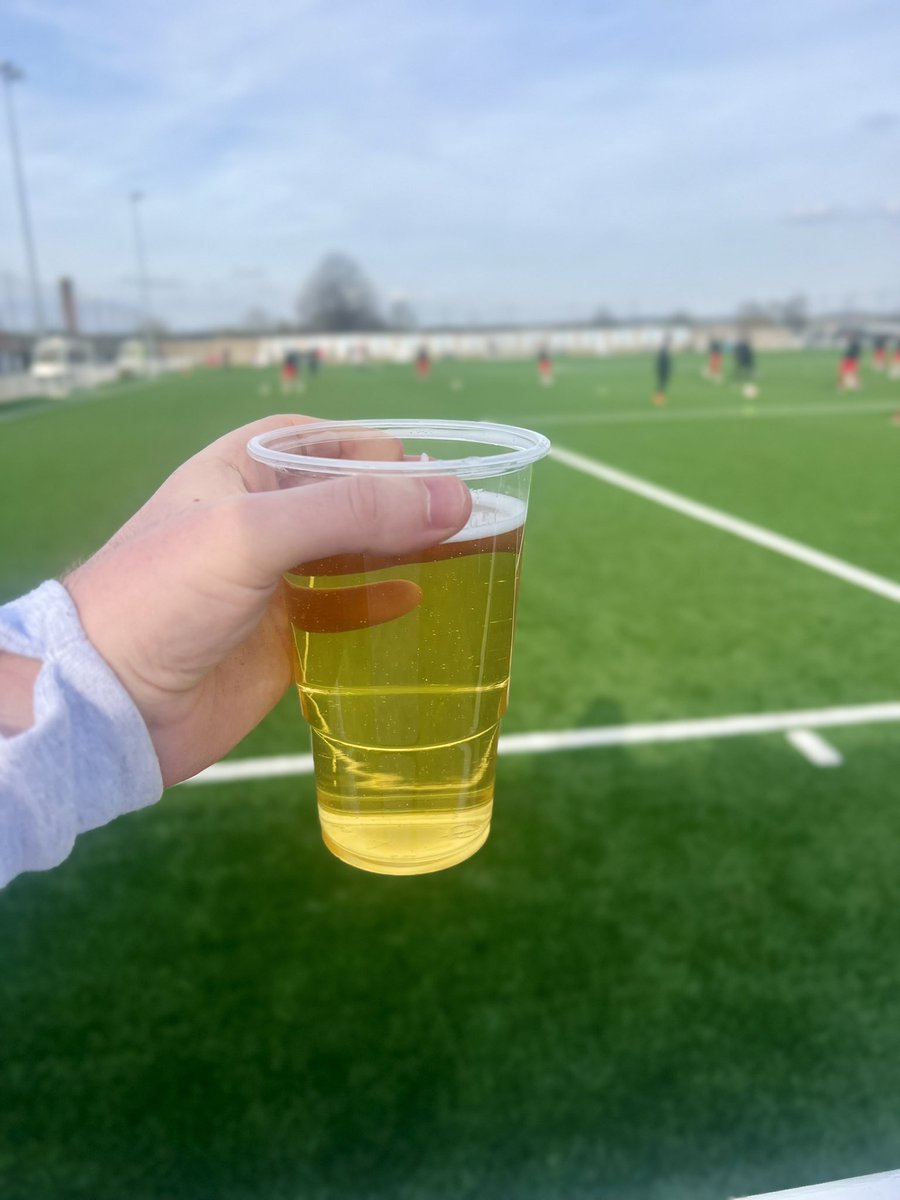 CHARLIE  tweet media