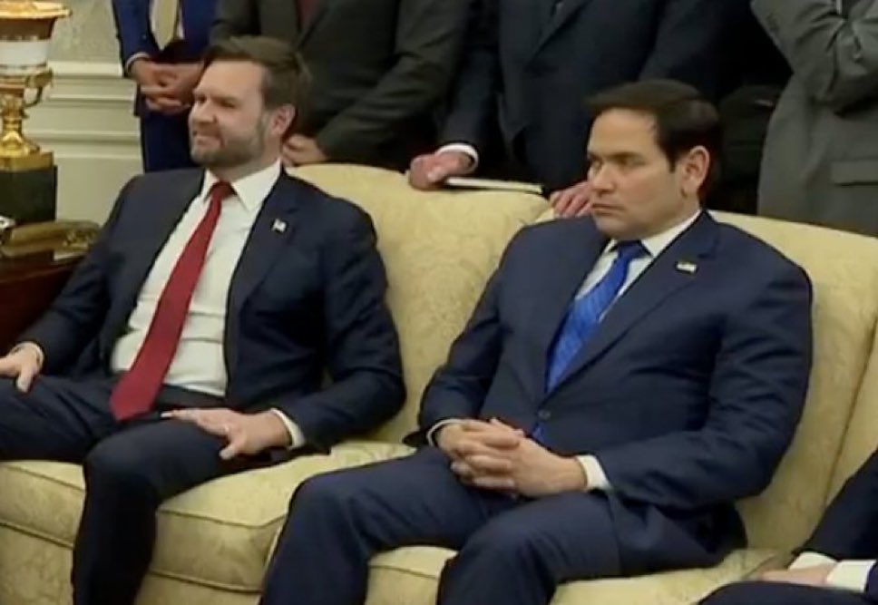 Legend of yesterday’s events:
“Entrepreneur vs investor and the earlier investor”
“Boyfriend vs his future wife’s family and the mother-in-law”
😅