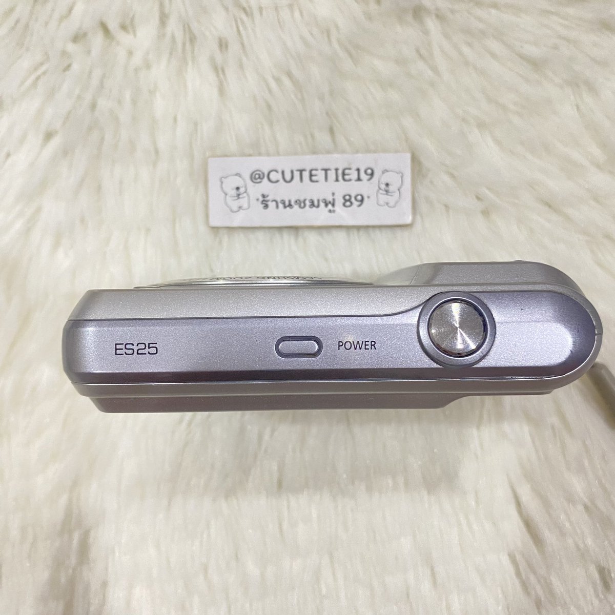 cutetie19's tweet photo. 💘⭐️ SAMSUNG ES25 หายาก ⭐️💘
-- Price : 2490.- จัดส่งฟรีค่ะ --

👉🏻 การทำงาน : ใช้งานปกติ สภาพสวย
👉🏻 สิ่งที่ได้รับ : กล้อง สายคล้อง ของแถม
👉🏻 โทน : ผิวเนียน ละมุน นัว แฟลชหน้าฉ่ำ

💢 ตำหนิ : ฝาอ้านิดเดียวค่า ไม่มีผลต่อการใช้งาน ไม่ต้องใช้เทปติดก็ได้

#กล้อง #กล้องดิจิตอล #กล้องดิจิตอลคอมแพค  #กล้องดิจิตอลมือสอง #กล้องดิจิตอลเก่า #ส่งต่อกล้องดิจิตอล #กล้องมือสอง #ส่งต่อกล้อง #โล๊ะ #ส่งต่อ