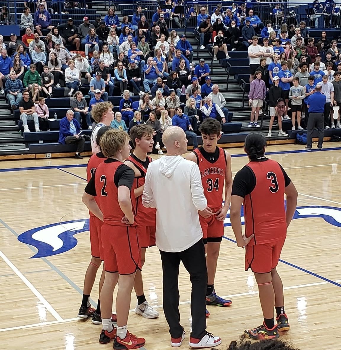 Great road win last night against a tough Gardner Edgerton team! Chesty Lions pull away late for the 74-57 victory! 🦁🏀💪