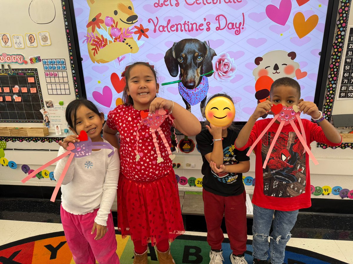 teachthinklearn's tweet photo. Will you be our Valentine? 💗 @tincroadschool https://t.co/vrmzgqdi9z