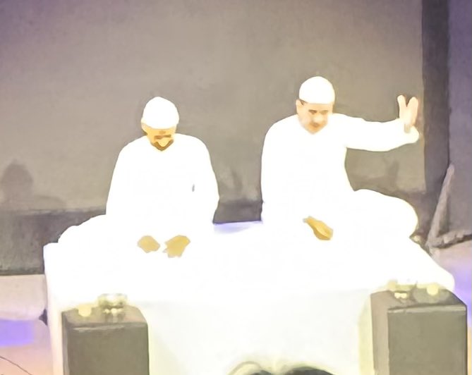 TheRightGhose's tweet photo. Wonderful evening of @DastangoiTheArt at @KCCinkolkata - Dastan-e-Raj Kapoor. Super performance by @RanapratapSeng1 and @Rajeshdastango. Didn’t realise #RajKapoor had a #Kolkata connect. https://t.co/Ba6NqbPSxz. #Dastangoi #Theatre #acting https://t.co/iFHhLsw2Hg