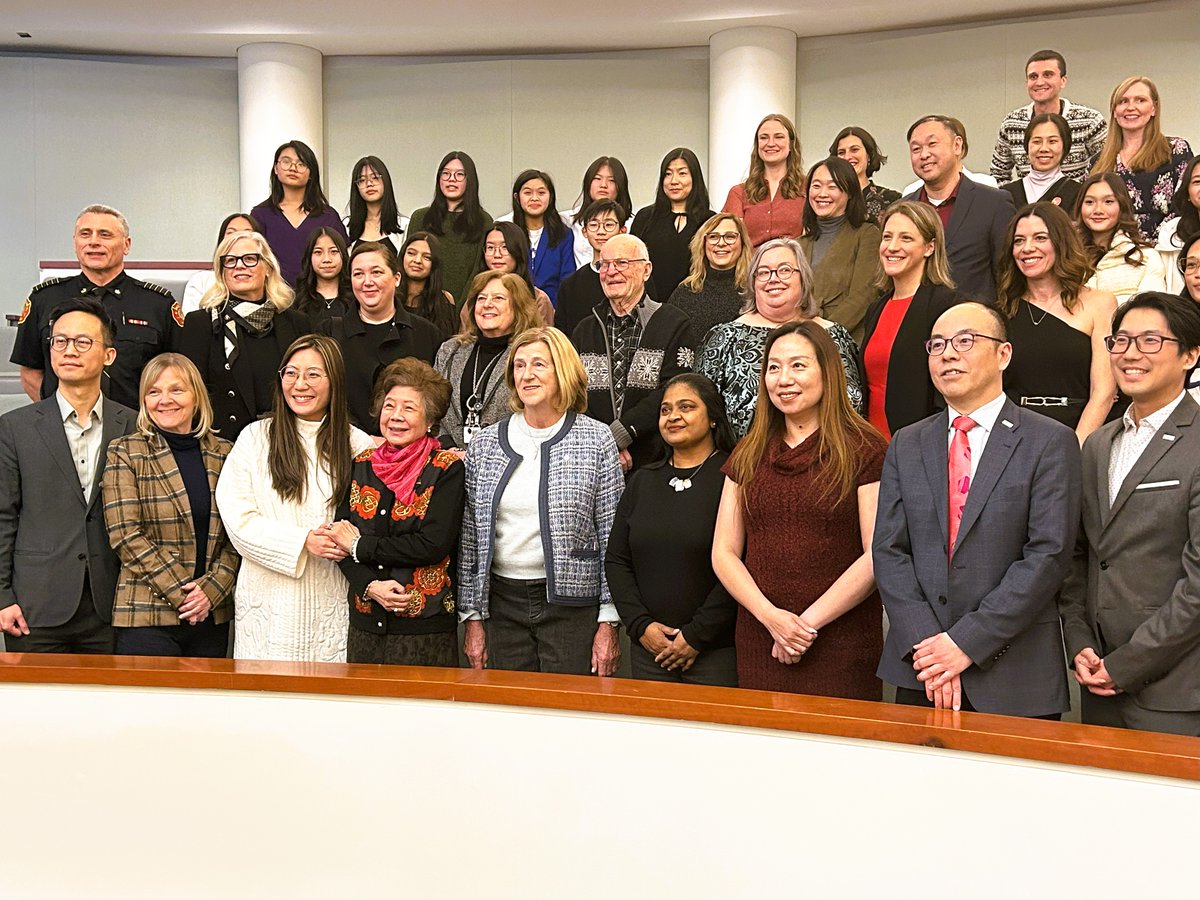 HelenaJaczek's tweet photo. This week, I had the pleasure of taking part in a celebration of 'Standing in the Doorway: Lived Histories and Experiences of the Chinese Community.'
To learn more about the exhibition, please see: https://t.co/qNMYIReJOA
#markham #stouffville #markhammuseum https://t.co/NmV0F6CPhR