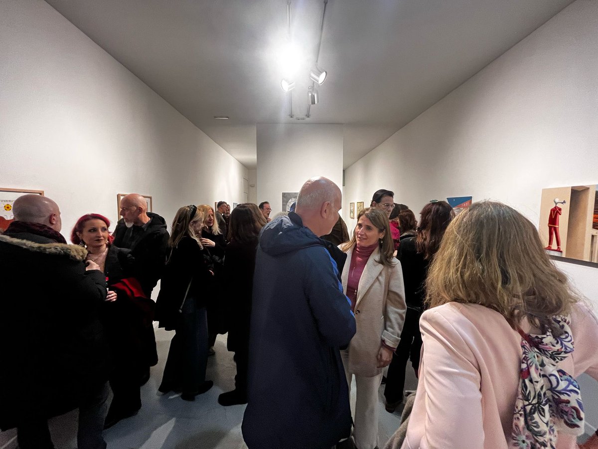 La inauguración ayer de El universo  de Sigfrido superó todas nuestras expectativas. Mil gracias a todos. Hasta el 11 de abril en la galería <a href="/ArteMad/">Arte Madrid</a>