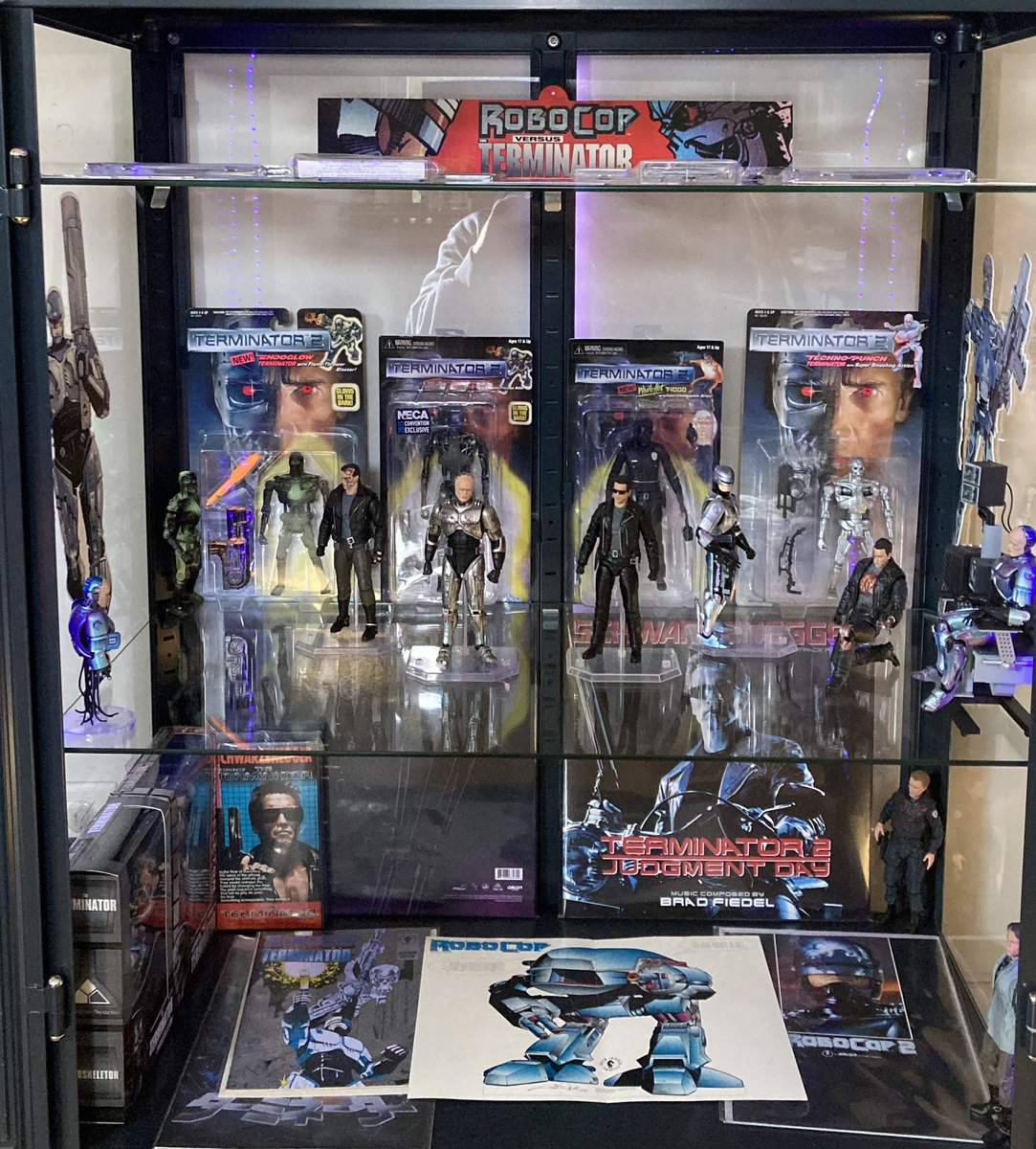 waves_and_static tweet media