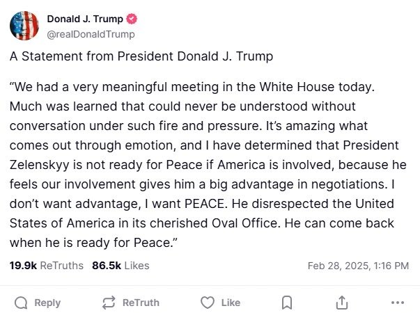 泽连斯基是个教科书式的“自恋型人格障碍”的人。自恋型人格障碍有五大特点（原文定义我放在下面），他全部对应，在白宫的会议中表现得淋漓尽致。这样的人是可怕的，因为他们不接受现实，不接受建议，一切都是自我的表演。对他来说，战争不过是展现自己的机会，生命的牺牲不过是满足虚荣的工具，妥协变通