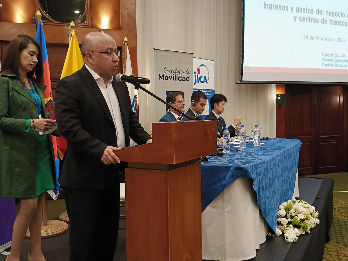 Sec. Movilidad Quito tweet media