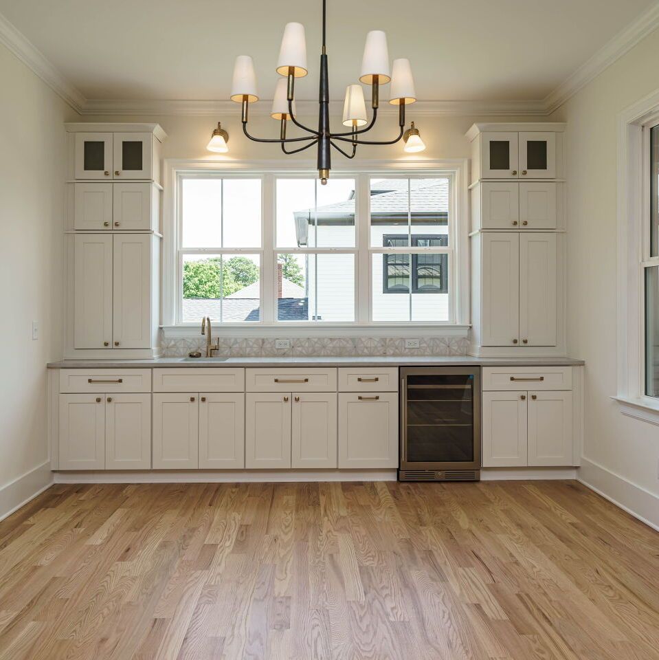 UBSolutionsITB's tweet photo. Looking for the perfect place to call "home" in Raleigh? 👀 Look no further than 2502 St. Mary's Street.

Explore more of the gorgeous details: https://t.co/LbZmdUMK5c. ✨

#UrbanBuildingSolutions #CustomBuilds #CustomHomes #RaleighNC #FivePointsRaleigh #ITBRaleigh https://t.co/ntdVykAmL4