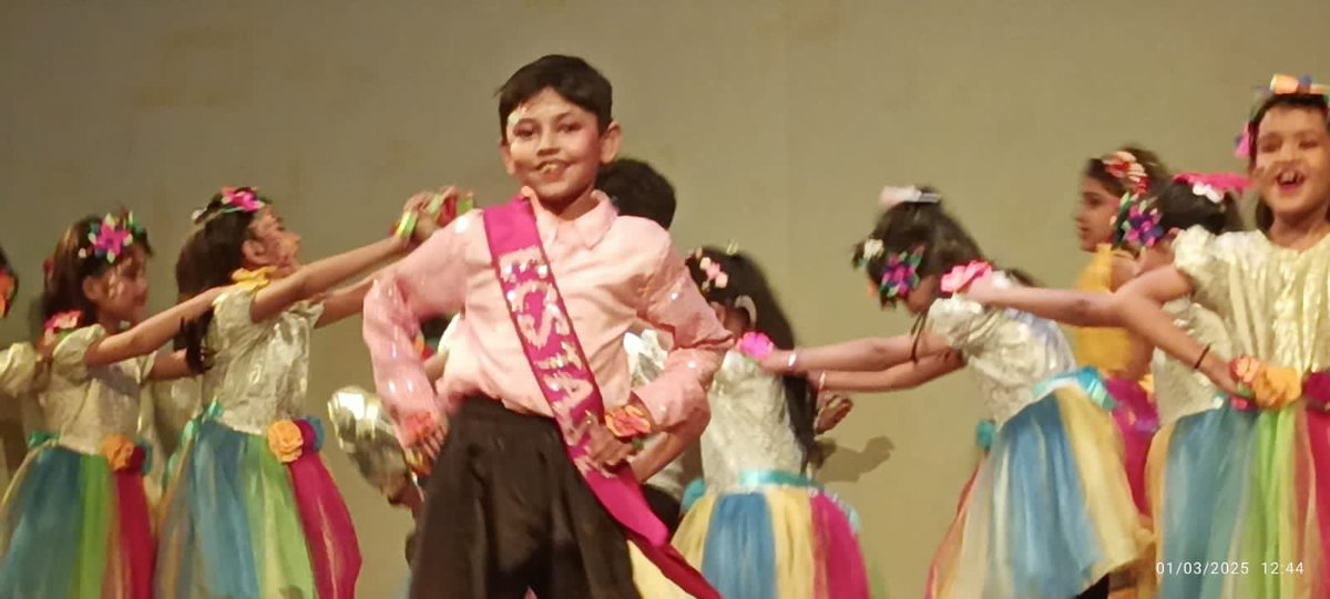 Neeti Vij (@vijneeti) on Twitter photo Magical performance by Class1 n 2! 'The Selfish Giant' came alive on stage, weaving emotions & seasons through captivating play n dances. Song & orchestra added grace to the show.Kudos to our talented students #TheSelfishGiant <a href="/y_sanjay/">Sanjay Yadav</a> <a href="/pntduggal/">PUNEET DUGGAL</a> <a href="/ShandilyaPooja/">Pooja Shandilya</a> <a href="/sdg4all/">AhlconIntl4SDGs</a> Magical performance by Class1 n 2! 'The Selfish Giant' came alive on stage, weaving emotions & seasons through captivating play n dances. Song & orchestra added grace to the show.Kudos to our talented students #TheSelfishGiant <a href="/y_sanjay/">Sanjay Yadav</a> <a href="/pntduggal/">PUNEET DUGGAL</a> <a href="/ShandilyaPooja/">Pooja Shandilya</a> <a href="/sdg4all/">AhlconIntl4SDGs</a>