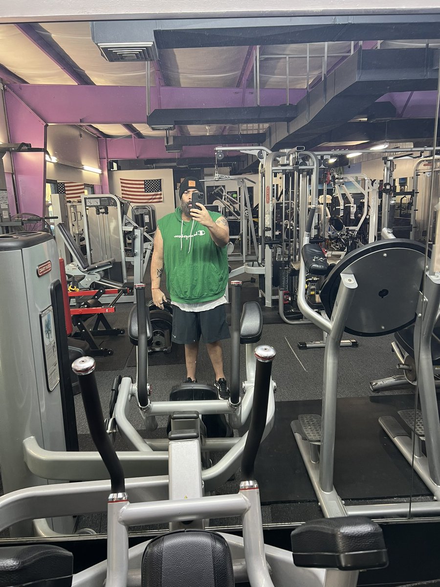 fullstackbk's tweet image. Just work out done. My villain arc starts now. I’m aura farming like I’m Sung Jinwoo. trying to catch @DThompsonDev weight loss healthy competition. #fullstackbk #techzaddy #demonback