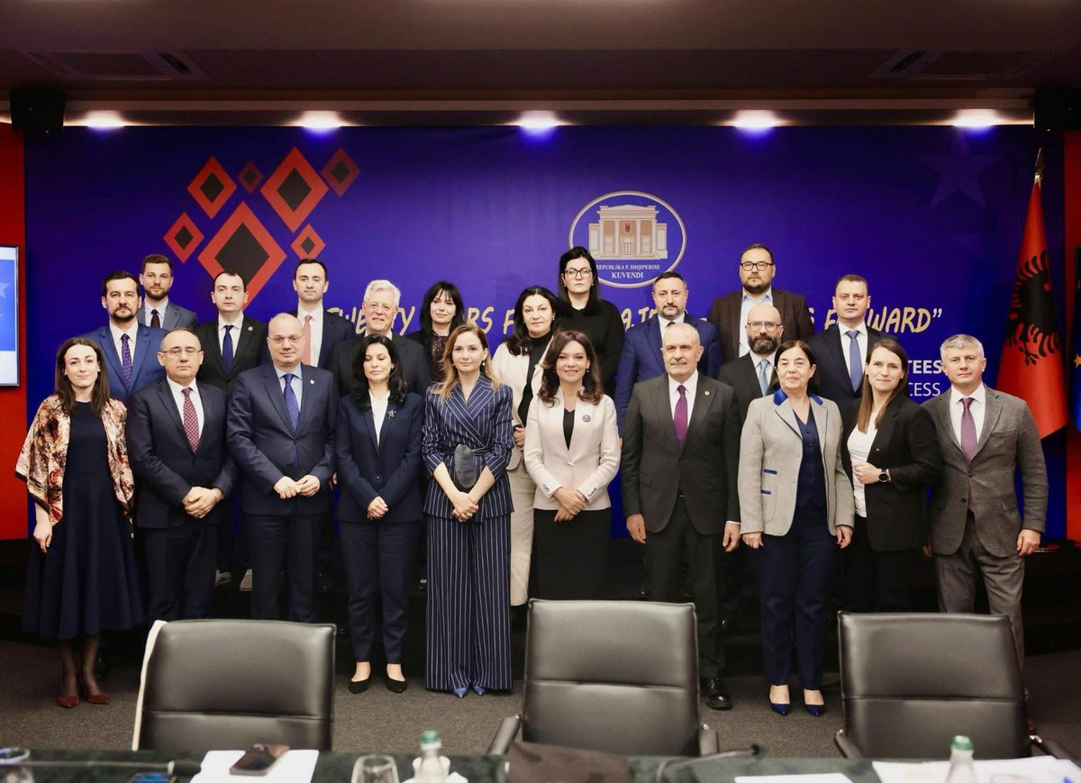 iekarayel's tweet photo. 21. İstikrarı Sağlama ve İş Birliği Sürecinde Yer Alan Güneydoğu Avrupa Ülkeleri Parlamentoları Avrupa Entegrasyonu/İşleri Komisyonları Toplantısına Avrupa Birliği Uyum Komisyonu Heyetimizle katıldık.
📍#Tiran - #Arnavutluk
#COSAP
#BirlikteDahaGüçlüyüz https://t.co/i9EGAOL418