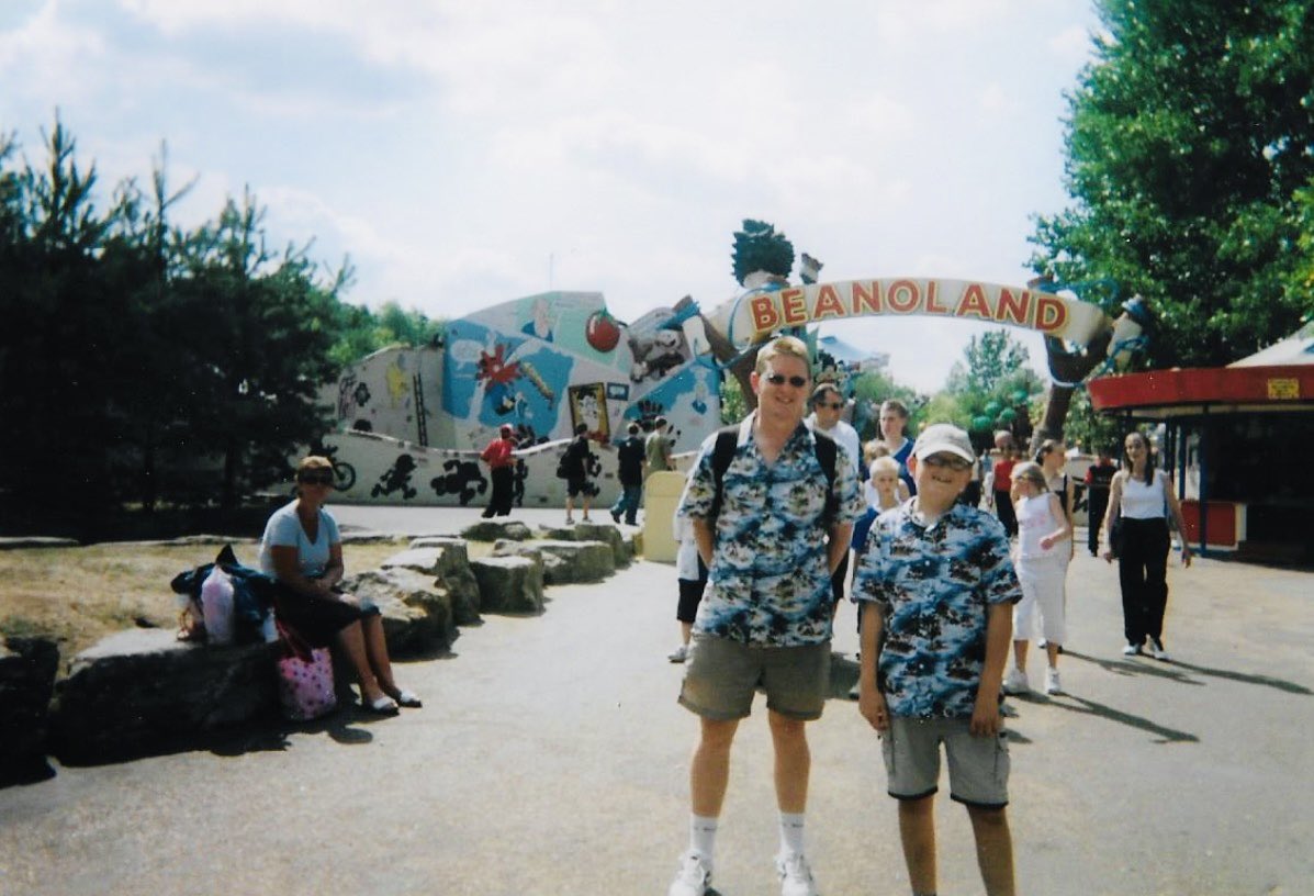 Who else used to love Beanoland at Chessington World of Adventures? I had so much fun in this area when I was growing up!