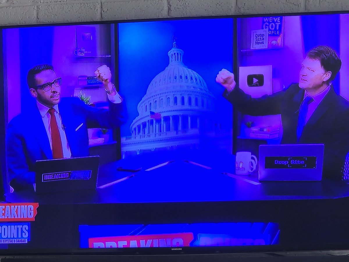 notglum831's tweet image. When @esaagar doesn&apos;t have to listen to Krystal for a day

#breakingpoints