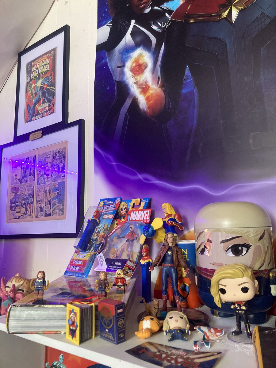 CarolCrave's tweet image. Carol collection update! 🌟 Added this new cube unit to my second wall and loving the additional space, I also framed and hung up my two copies of her first appearance! ❤️