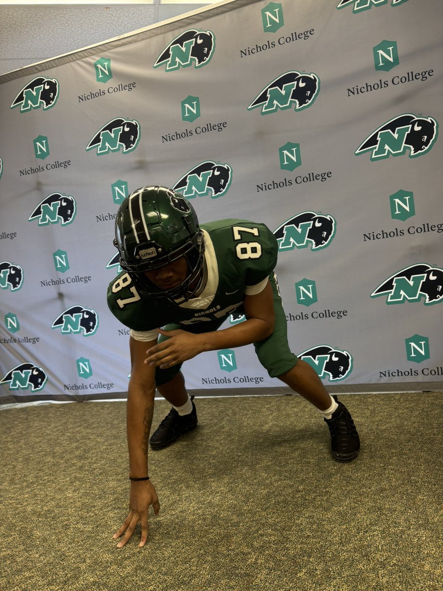 After a great conversation and visit with <a href="/NicholsBisonFB/">Nichols Football</a> Blessed to receive an offer from <a href="/CoachVBisonHC/">Vinny Marino</a> <a href="/FulliloveT3/">T'Juan Fullilove</a>
