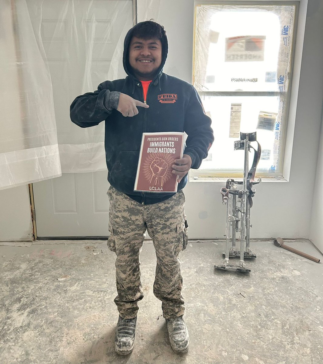 LCLAA's tweet image. The LCLAA Twin Cities Chapter united in action, showing the power of workers standing together for our communities! We proudly reaffirm that Presidents Sign Orders, Immigrants Build Nations #LCLAA #WorkersUnite #ImmigrantsBuildNations #Solidarity