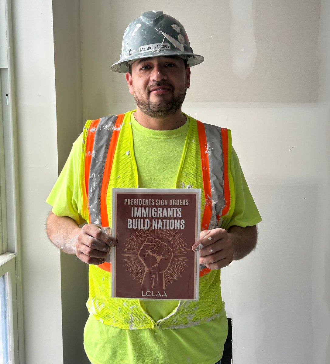 LCLAA's tweet image. The LCLAA Twin Cities Chapter united in action, showing the power of workers standing together for our communities! We proudly reaffirm that Presidents Sign Orders, Immigrants Build Nations #LCLAA #WorkersUnite #ImmigrantsBuildNations #Solidarity