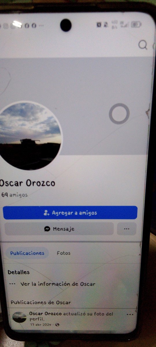 Vengo a quemar a este cabron por andar de calenturiento mandando mensajes de un índole sexual a una menor de edad