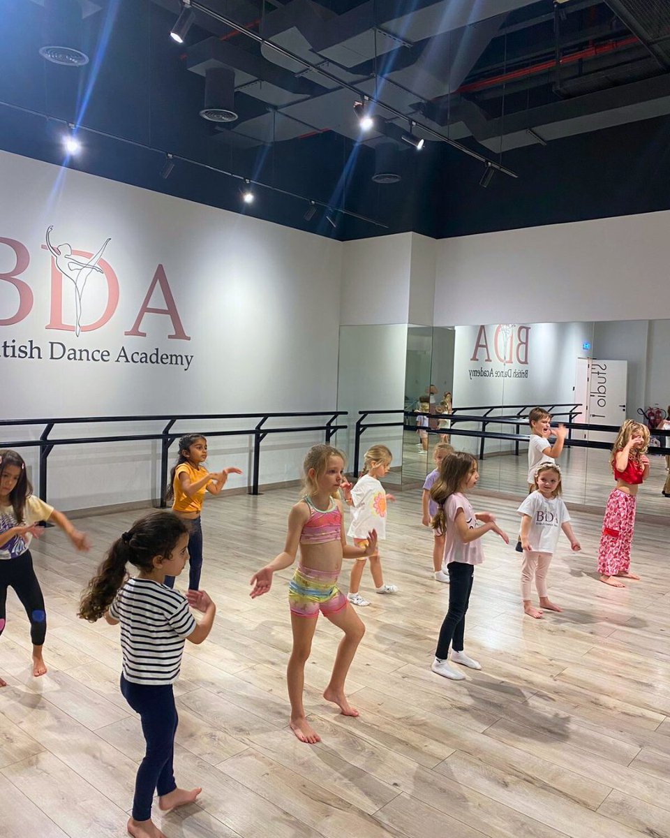 BDA_GCC's tweet image. 🌼 Spring Dance Camp was a blast! From ballet to hip hop, acrodance &amp;amp; more our campers shone! Huge thanks to our team for an unforgettable experience. 

#kidsdanceclassesdubai #dubaikidsactivities #danceclassesforkids #adultdanceclasses #britishdanceacademy #danceclasses