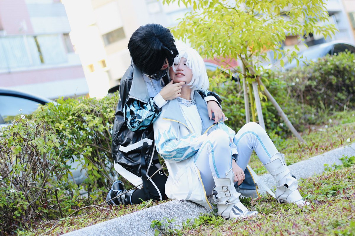 Linglan0308's tweet photo. 2025/2/15

Stars can’t shine without darkness.

Kuro:@GTS0807520 

1📷FB:林平
2&amp;3&amp;4📷FB：Chin Jen

#dear_u_san #cosplay https://t.co/ocX70SNpHD