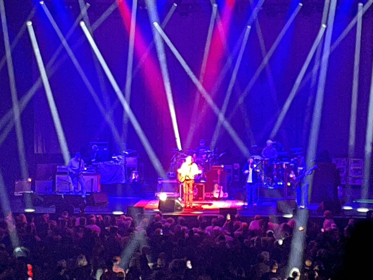 Love this band. Welcome back to Jimmy and all you fine fellas. Still rings true; Never Miss a Sunday Show. WSMFP!