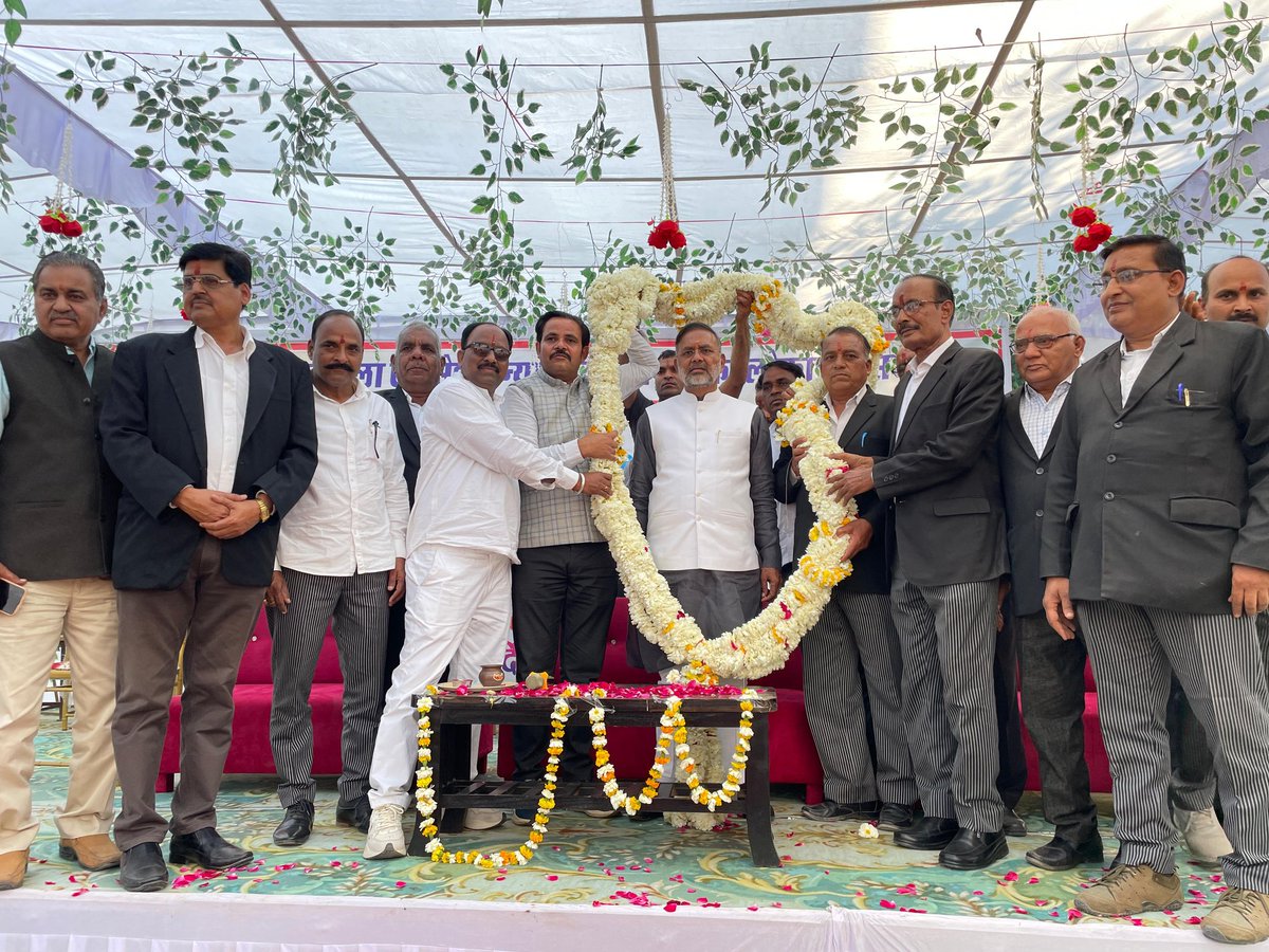 hlnagar's tweet photo. विधानसभा क्षेत्र सांगोद नगर में अभिभाषक परिषद सांगोद के तत्वाधान में आयोजित नवसृजित अपर जिला एवं सेशन न्यायालय के लोकार्पण समारोह में सम्मिलित होकर न्यायालय कैंपस का लोकार्पण किया।
इस अवसर पर सभी अधिवक्ताओं को बधाई एवं शुभकामनाएं प्रेषित की। 
@BhajanlalBjp @RajCMO @RajGovOfficial https://t.co/wErXEUcV8v