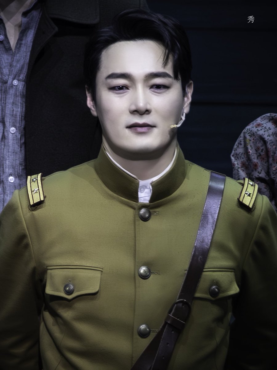 250208 스윙데이즈 막공 무대인사

야스오 役 #이창용