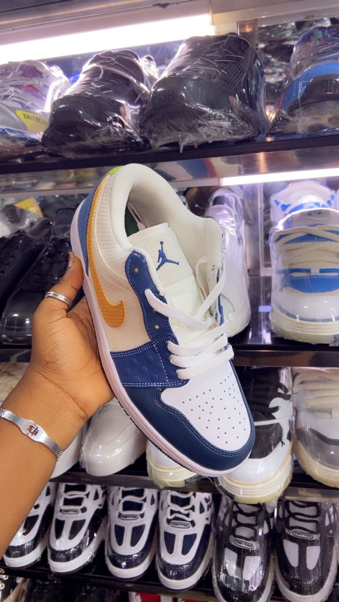 MACY(Amigo)🍭(sneakers kingdom)💅🏽👟🛍️ tweet media