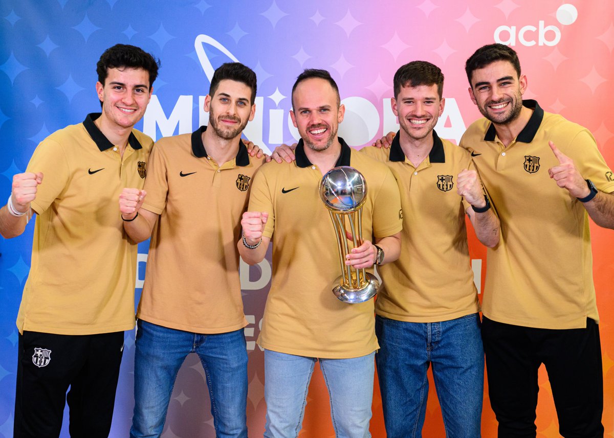 Adrià Cantón tweet media