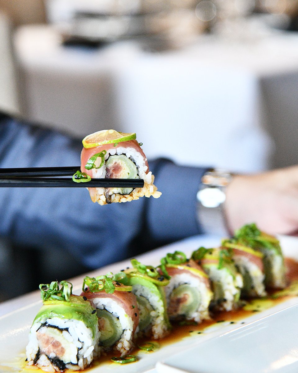 Raise your chopsticks and enjoy every bite of our Maguro Lime Roll. 🥢